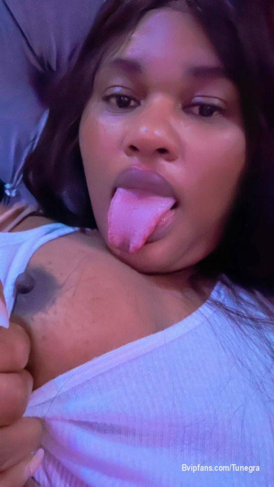 😋
