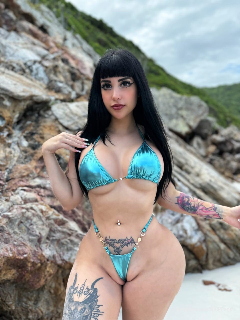 GOTH GIRL🖤