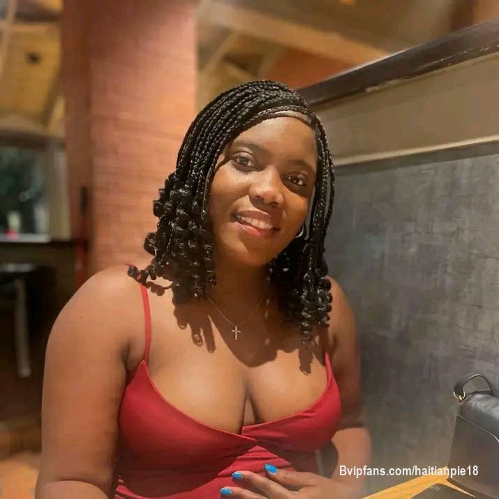 MERLINDA PIERRE VIDEO 5 MINIT