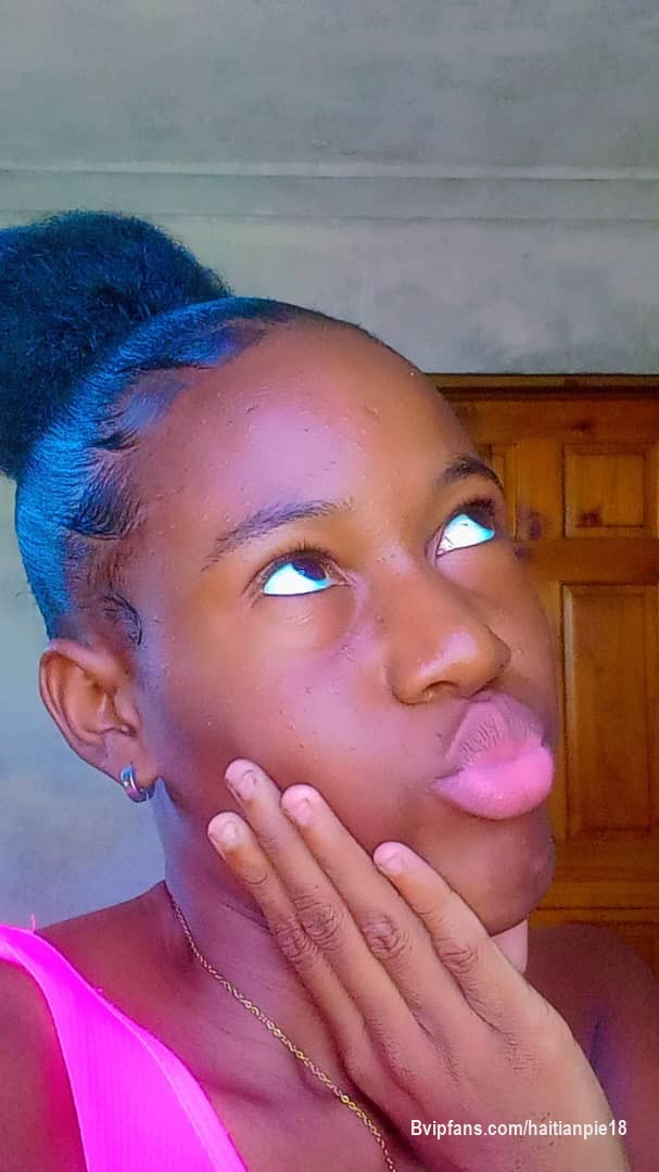 JANIA JANTY ( mrs nini)