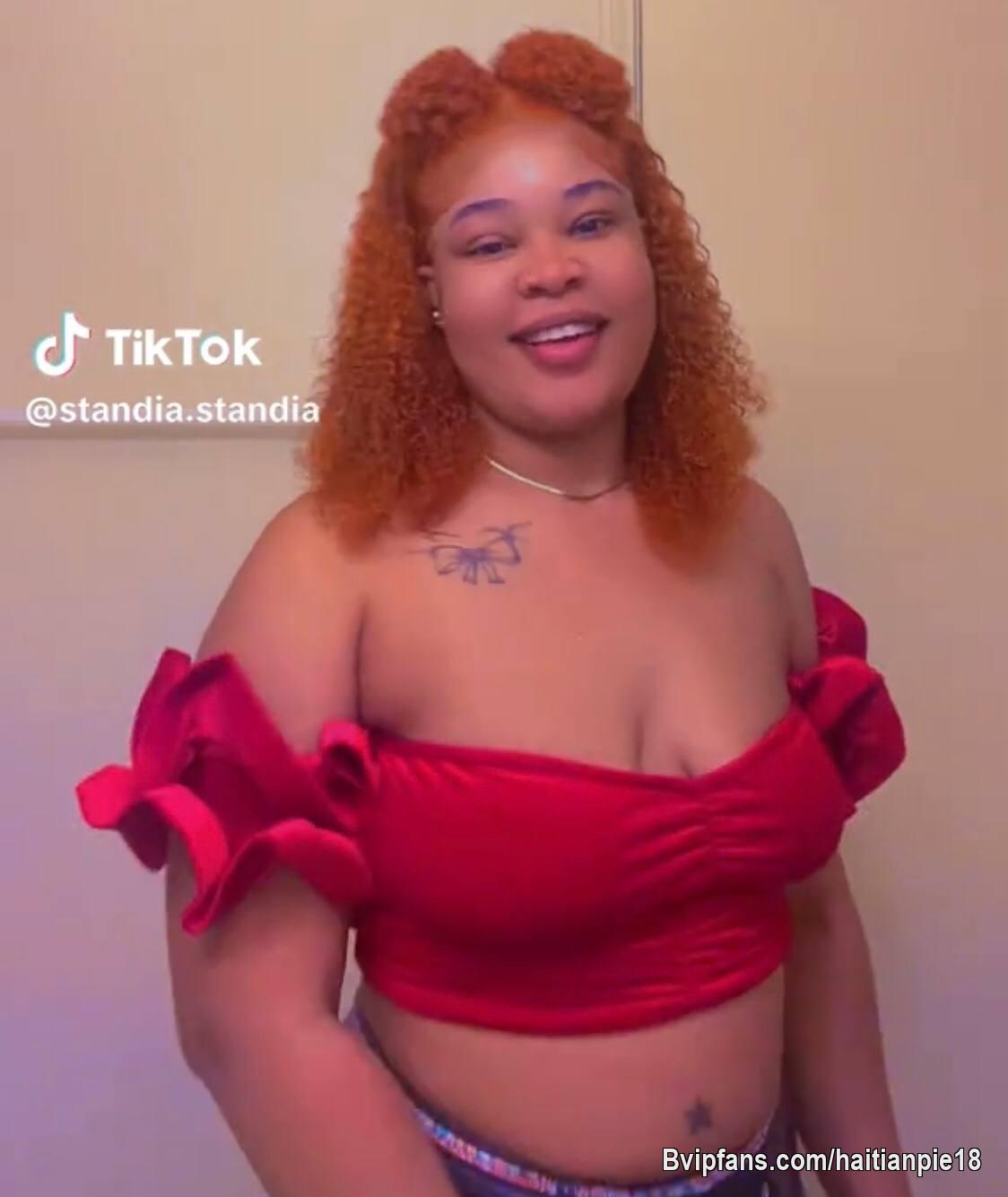 STANDIA